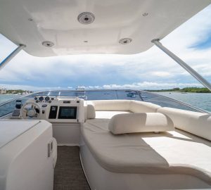 Azimut 60’ Flybridge-10