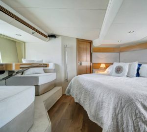 Azimut 60’ Flybridge-3